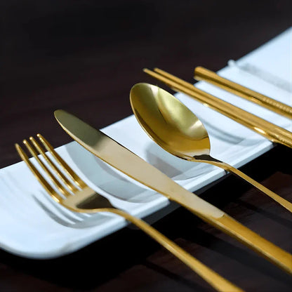 7 Piece Travel Utensil Set in Gold with Case - EvaCrock Pakistan
