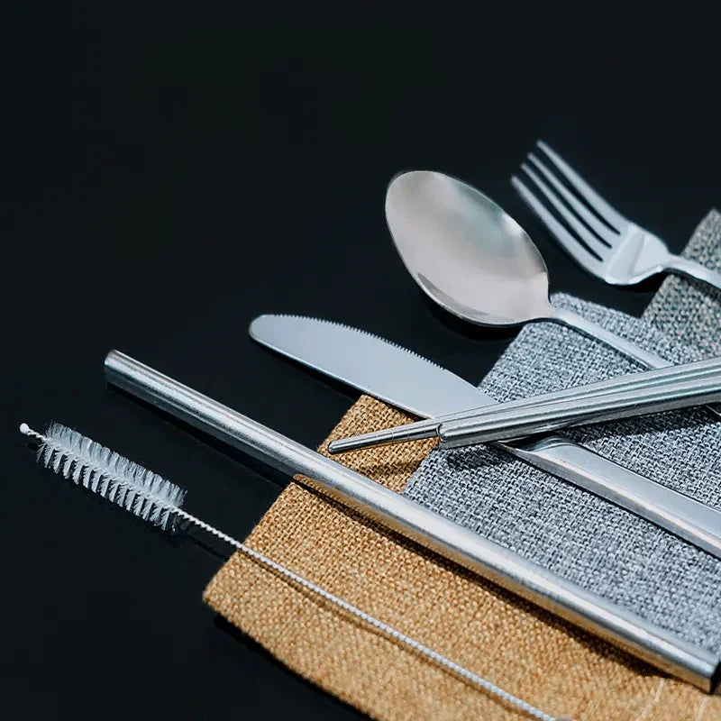 7 Piece Travel Utensil Set in Silver with Case - EvaCrock Pakistan