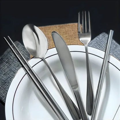 9 Piece Travel Utensil Set in Silver with Case - EvaCrock Pakistan