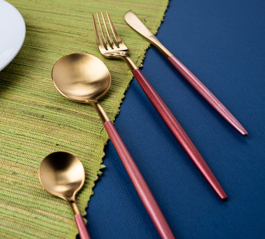 Elegant 24 Piece Pink and Gold Premium Cutlery Set with box - EvaCrock Pakistan