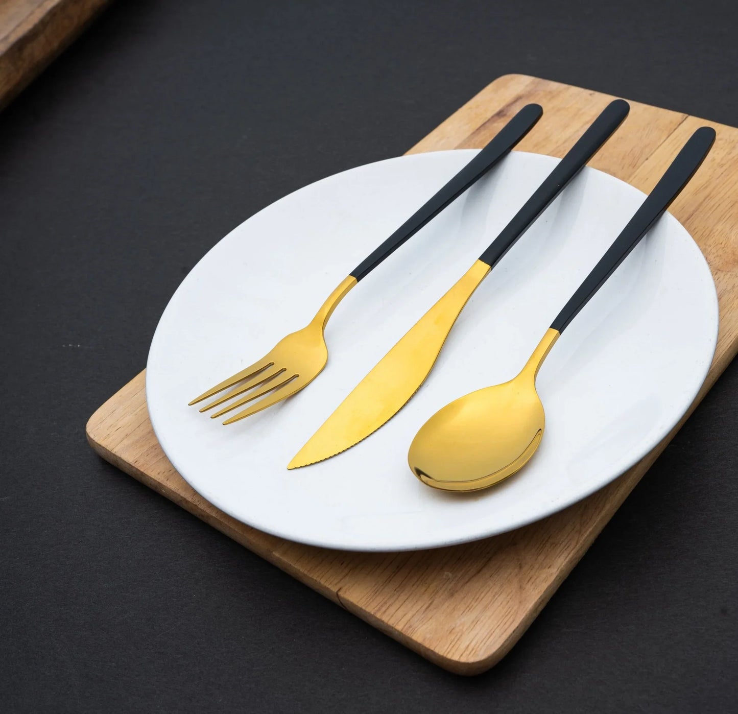 Korean 24 Piece Black & Gold Premium Stainless Steel Cutlery Set - EvaCrock Pakistan