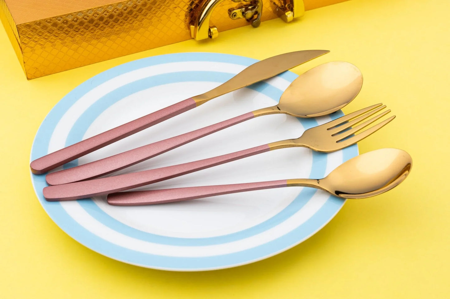 Korean 24 Piece Pink & Gold Premium Stainless Steel Cutlery Set - EvaCrock Pakistan